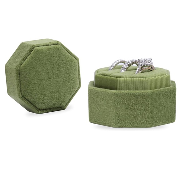 Velvet 3 Slot Wedding Ring Box - Olive Green - Picture 4 of 4